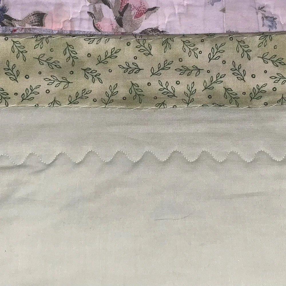 Handmade quilt quilted fall autumn leaves leaf table runner country NEW (Q162)